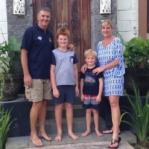 Meet your Posher, Claire